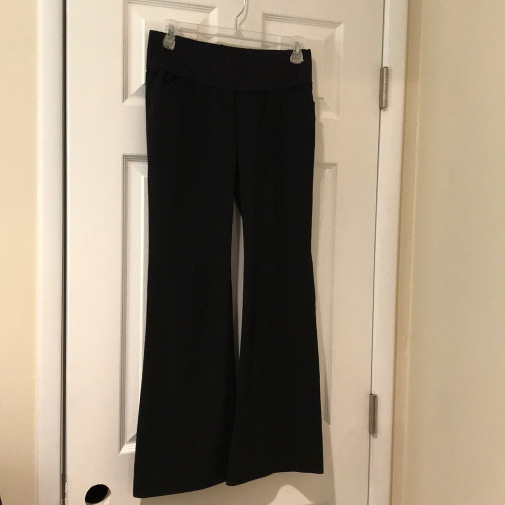 The best maternity pants! Gap. EUC